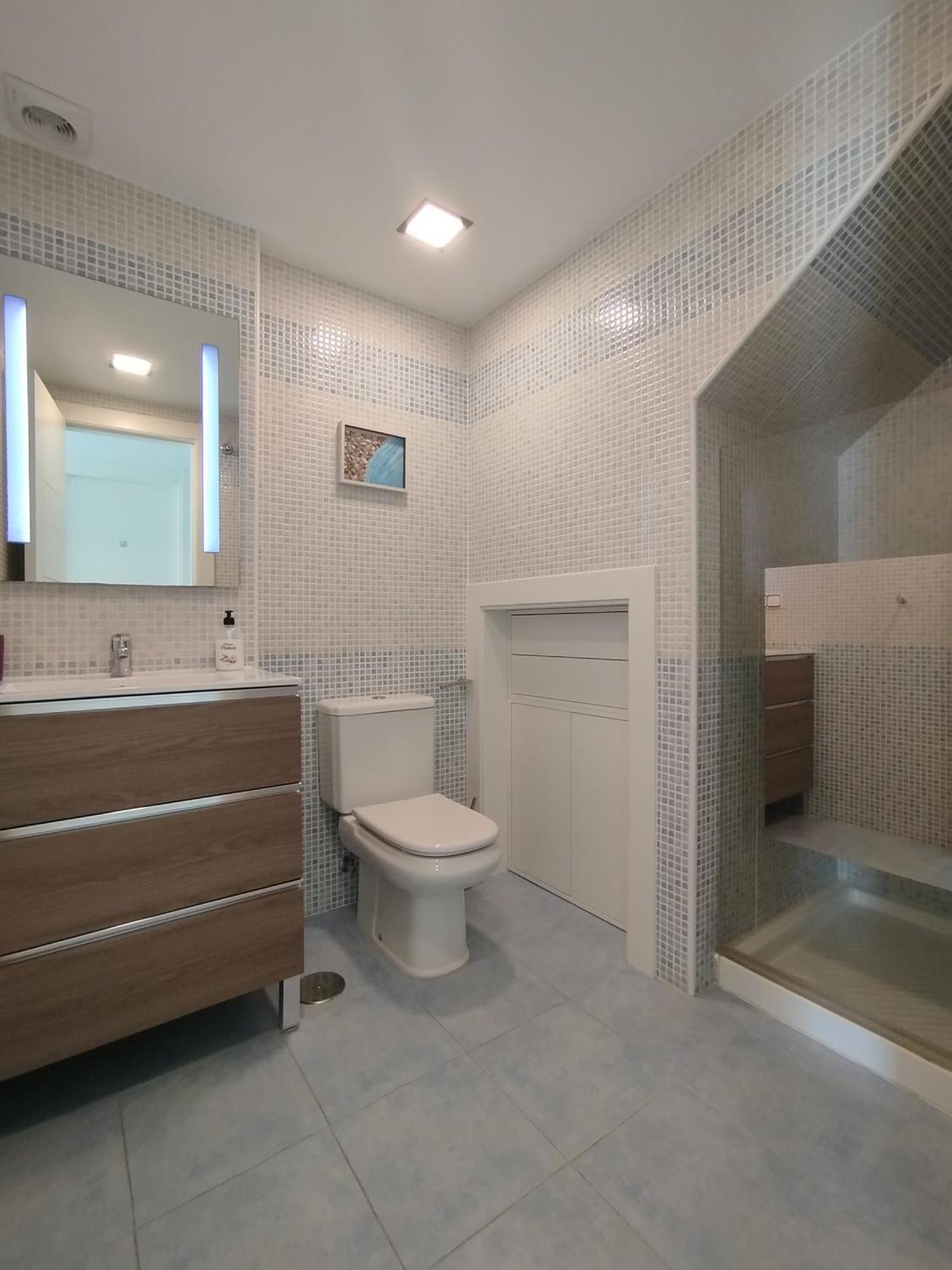 Atico Duplex Con Vistas Al Mar. Dos Plazas De Garaje Apartman Torremolinos Kültér fotó