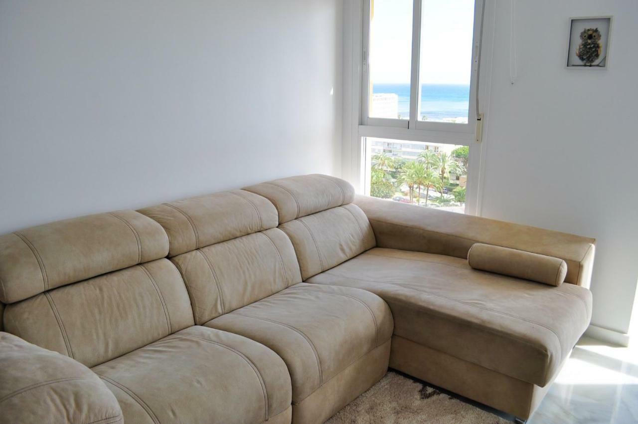 Atico Duplex Con Vistas Al Mar. Dos Plazas De Garaje Apartman Torremolinos Kültér fotó